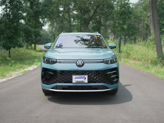 new 2025 Volkswagen Tiguan car, priced at $42,631