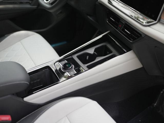 new 2025 Volkswagen Tiguan car, priced at $42,631