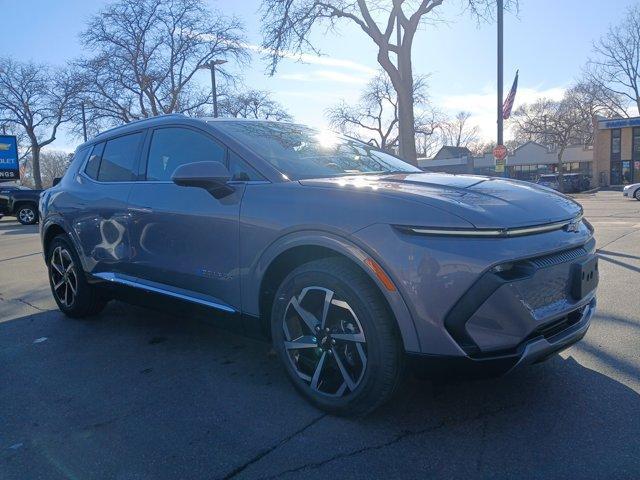 new 2025 Chevrolet Equinox EV car, priced at $42,590