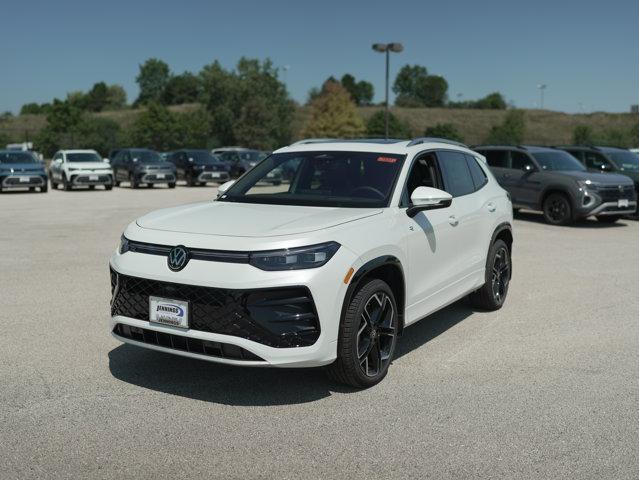 new 2025 Volkswagen Tiguan car, priced at $42,863