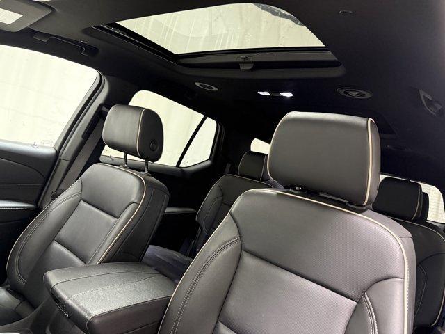 used 2023 Chevrolet Traverse car, priced at $39,988