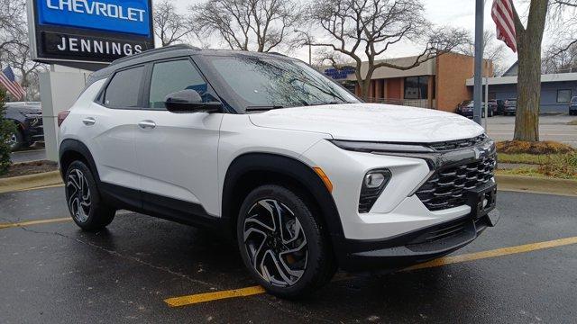 new 2025 Chevrolet TrailBlazer car, priced at $34,570