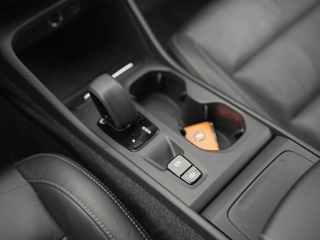 used 2022 Volvo XC40 car, priced at $28,888