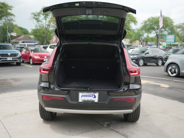 used 2022 Volvo XC40 car, priced at $28,888