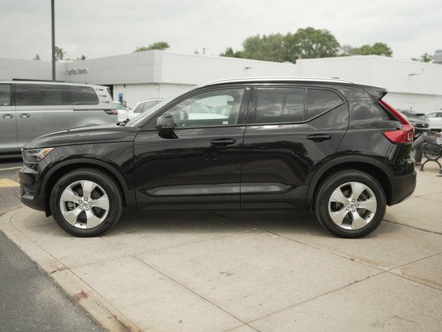 used 2022 Volvo XC40 car, priced at $28,888