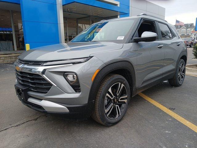 new 2025 Chevrolet TrailBlazer car, priced at $27,970