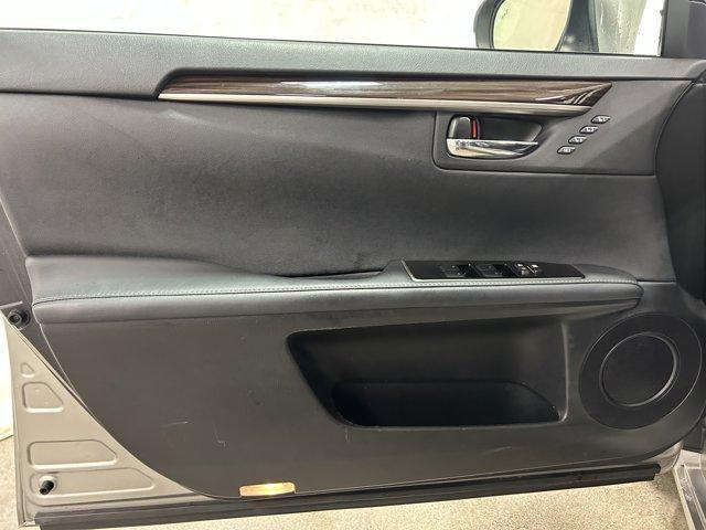 used 2016 Lexus ES 350 car, priced at $16,988