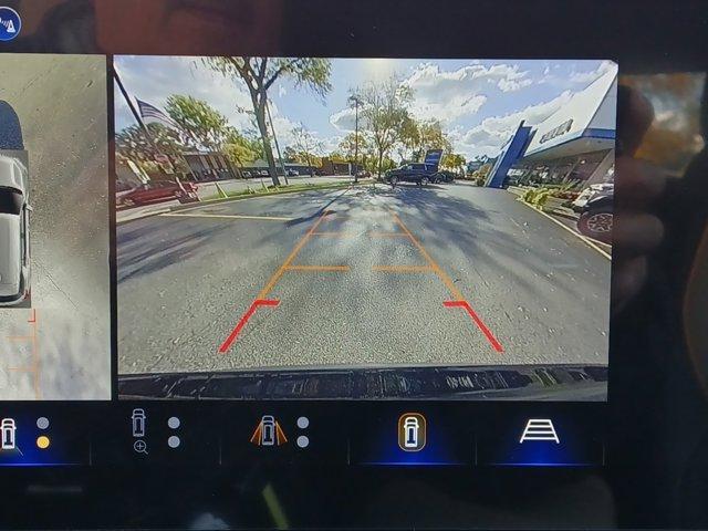 new 2026 Chevrolet Equinox car, priced at $39,610