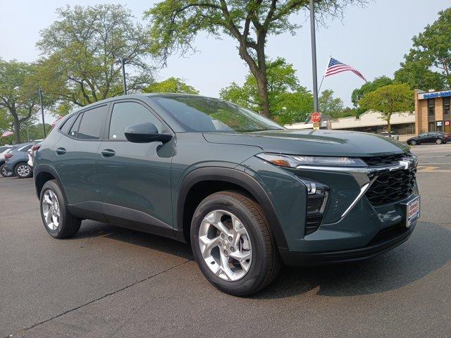 new 2025 Chevrolet Trax car, priced at $23,140