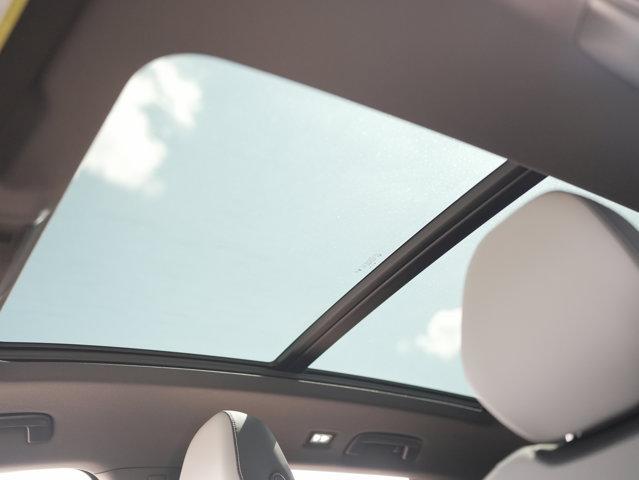 new 2025 Volkswagen Tiguan car, priced at $39,615