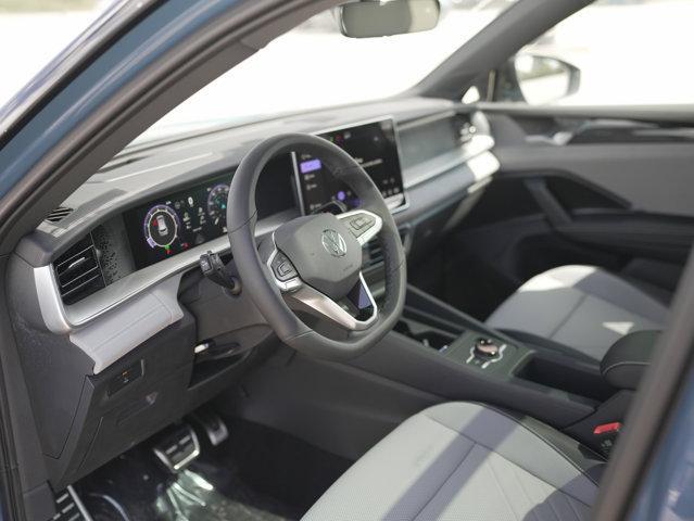 new 2025 Volkswagen Tiguan car, priced at $39,615