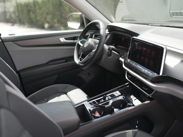 new 2026 Volkswagen Atlas car, priced at $50,566