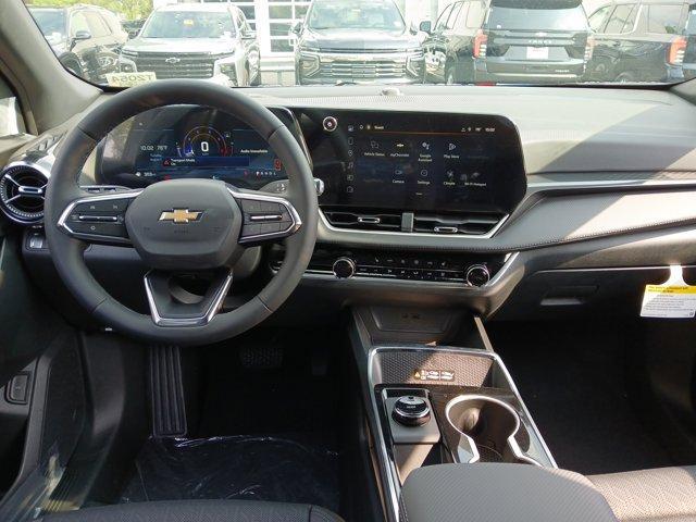 new 2026 Chevrolet Equinox car, priced at $31,990