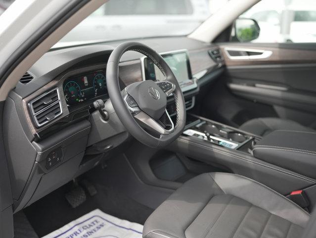 new 2025 Volkswagen Atlas car, priced at $48,107