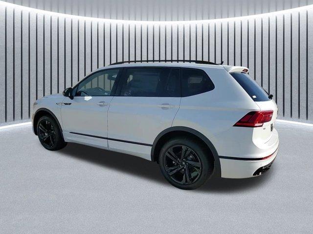 new 2024 Volkswagen Tiguan car, priced at $35,653