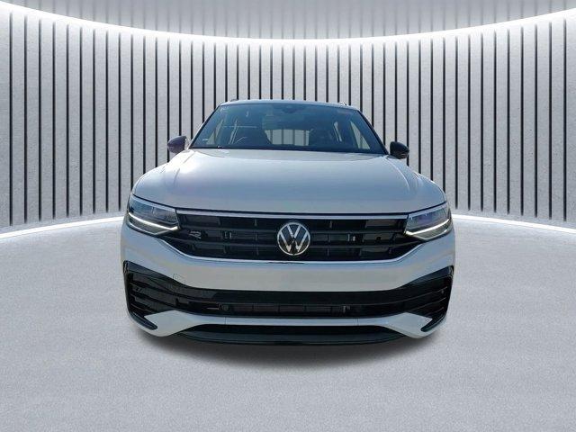 new 2024 Volkswagen Tiguan car, priced at $35,653