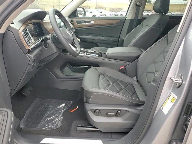 new 2025 Volkswagen Atlas car, priced at $44,931