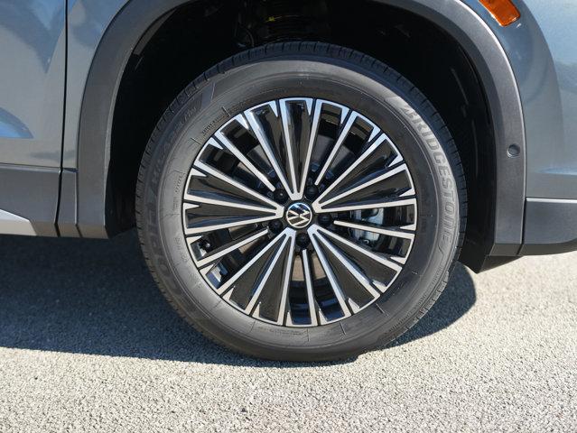 new 2026 Volkswagen Tiguan car, priced at $34,681