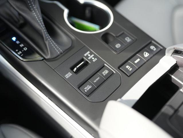 used 2022 Toyota Highlander car, priced at $35,888