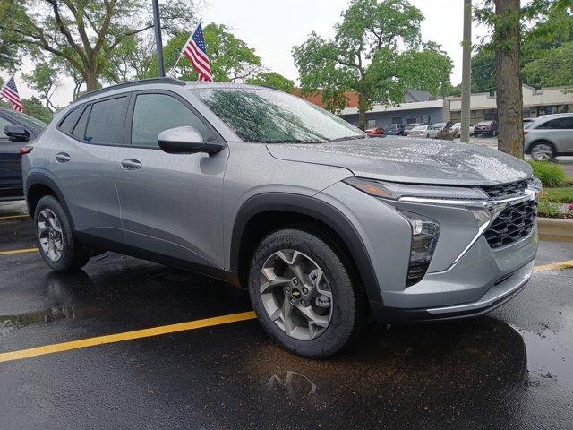 new 2025 Chevrolet Trax car, priced at $24,485