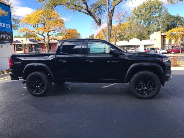 new 2024 Chevrolet Colorado car, priced at $41,595