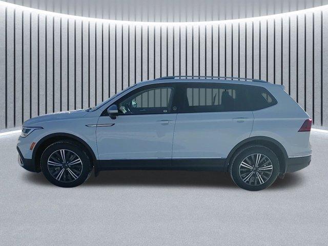 new 2024 Volkswagen Tiguan car, priced at $31,936