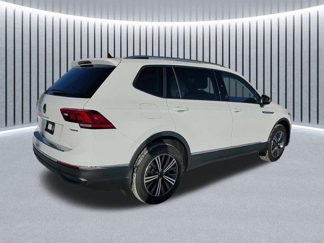 new 2024 Volkswagen Tiguan car, priced at $31,936