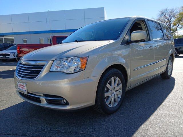 used 2014 Chrysler Town & Country car, priced at $8,988