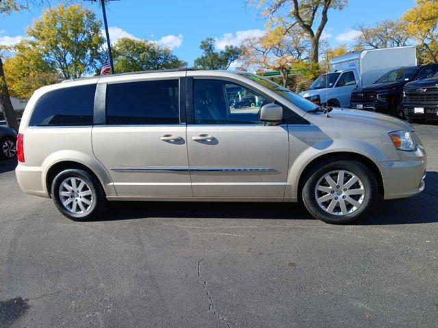 used 2014 Chrysler Town & Country car, priced at $8,988