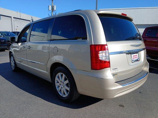 used 2014 Chrysler Town & Country car, priced at $8,988