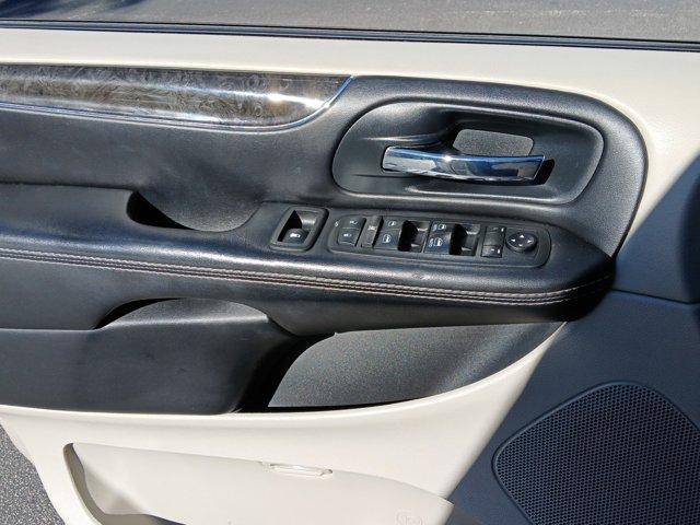 used 2014 Chrysler Town & Country car, priced at $8,988