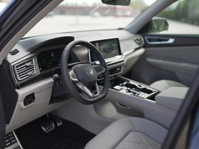 new 2025 Volkswagen Atlas car, priced at $53,911