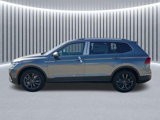 new 2024 Volkswagen Tiguan car, priced at $34,402