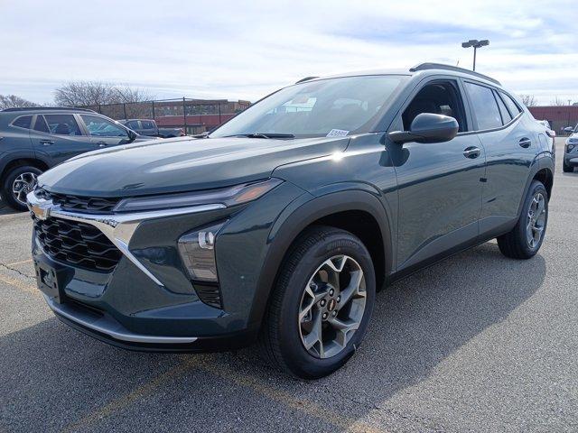 new 2025 Chevrolet Trax car, priced at $23,985