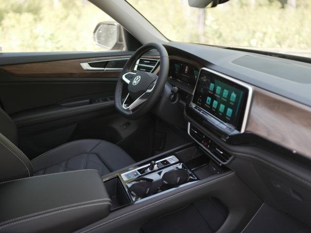 new 2026 Volkswagen Atlas car, priced at $46,478