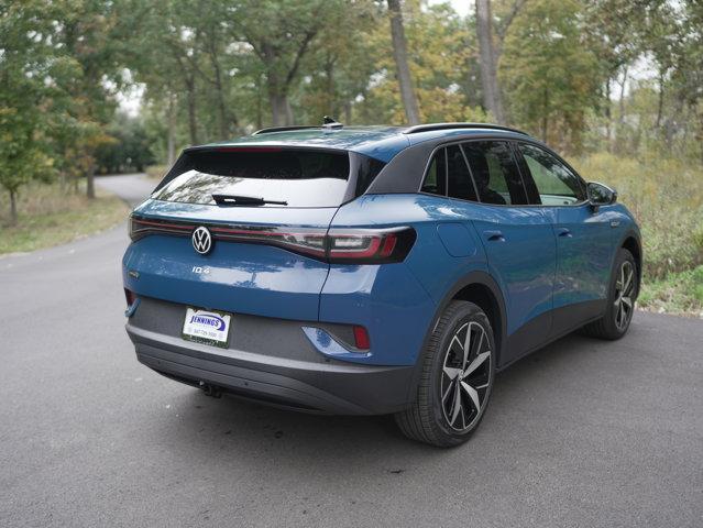 new 2025 Volkswagen ID.4 car, priced at $54,442