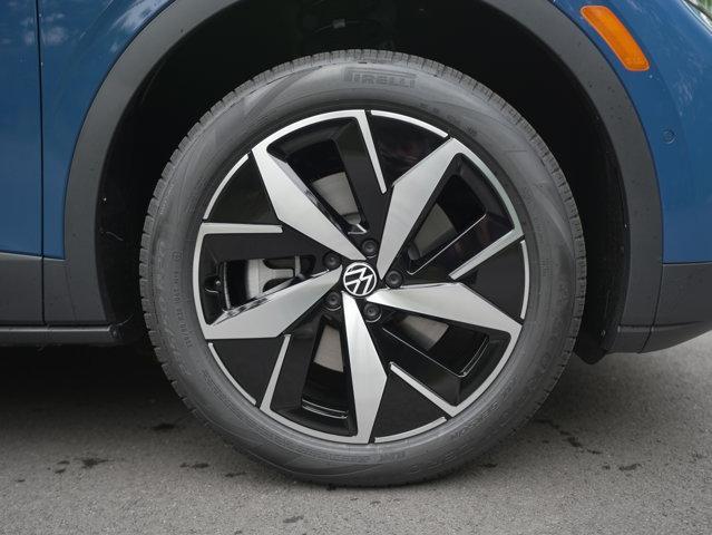 new 2025 Volkswagen ID.4 car, priced at $54,442
