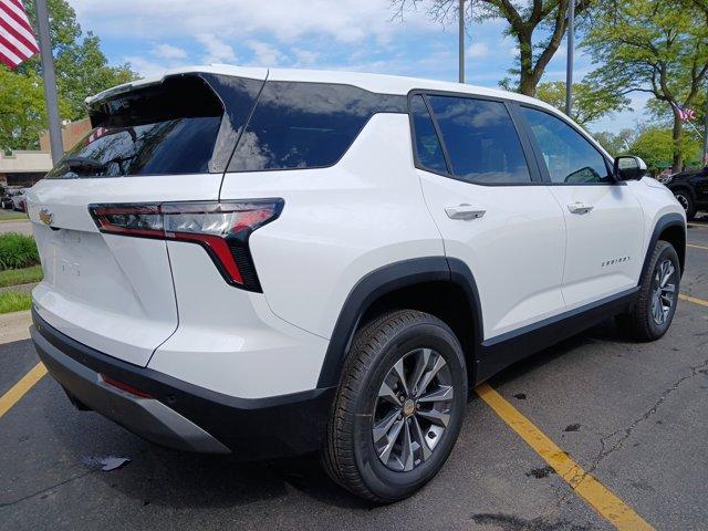 new 2026 Chevrolet Equinox car, priced at $33,990