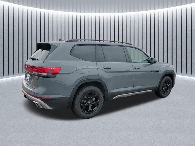 new 2024 Volkswagen Atlas car, priced at $47,458