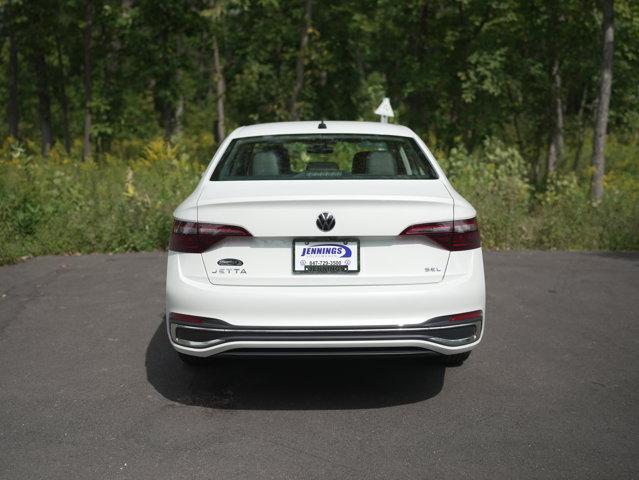 used 2024 Volkswagen Jetta car