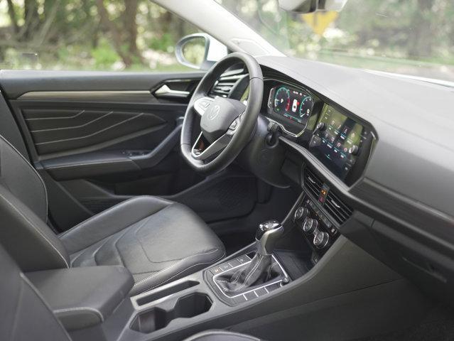 used 2024 Volkswagen Jetta car