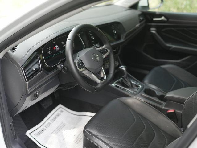 used 2024 Volkswagen Jetta car
