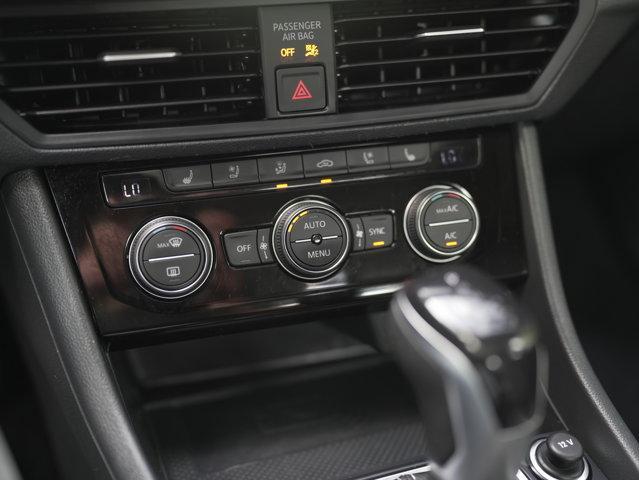 used 2024 Volkswagen Jetta car