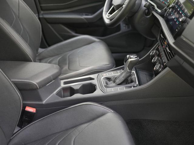 used 2024 Volkswagen Jetta car