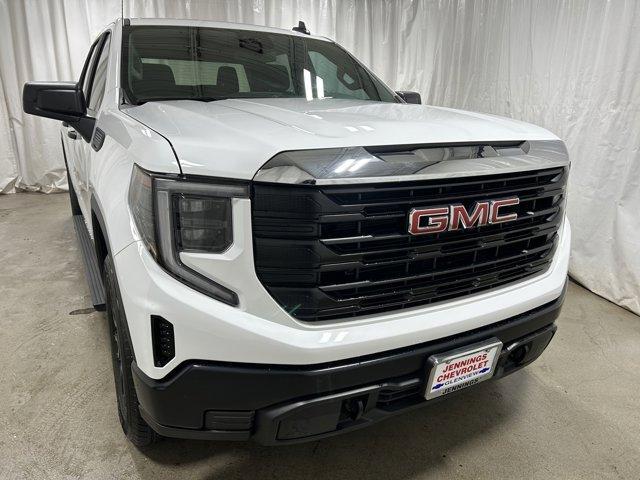 used 2022 GMC Sierra 1500 car, priced at $31,377