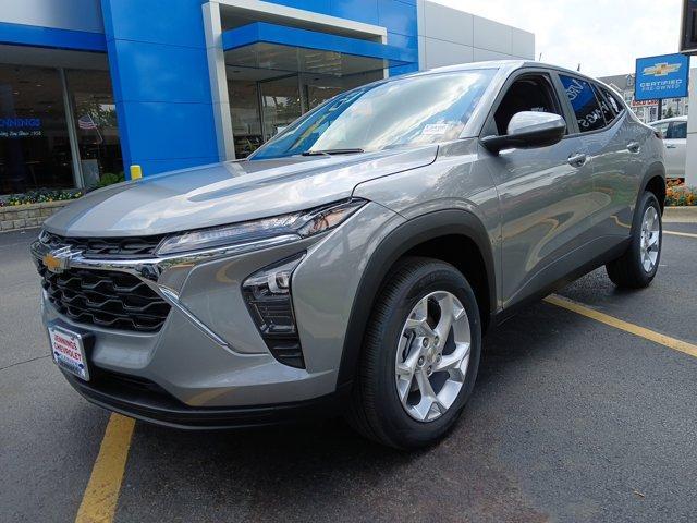 new 2025 Chevrolet Trax car, priced at $22,785