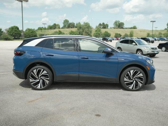 new 2025 Volkswagen ID.4 car, priced at $57,435