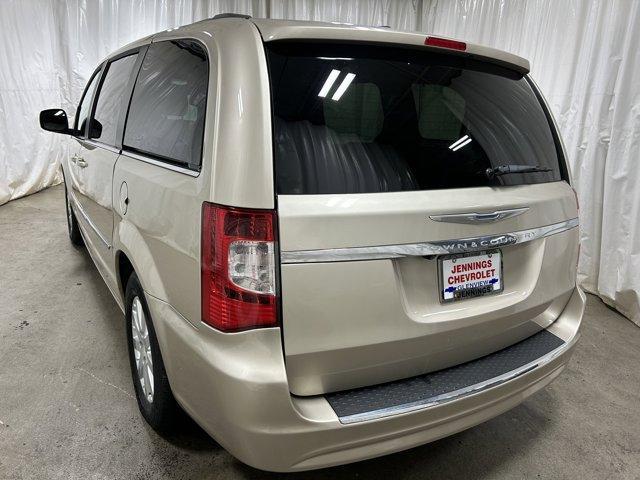 used 2014 Chrysler Town & Country car, priced at $8,988