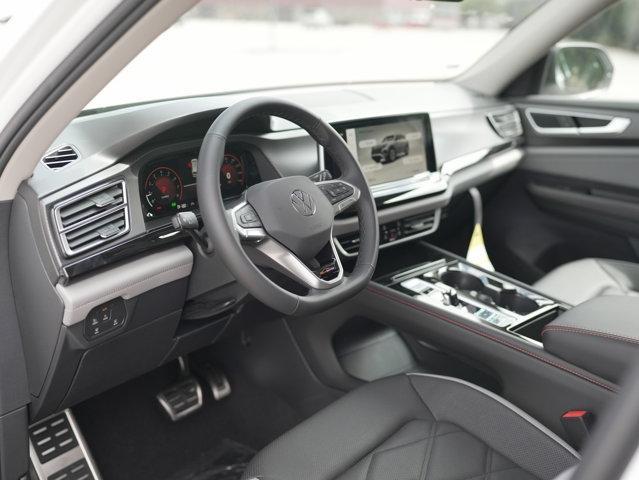 new 2025 Volkswagen Atlas car, priced at $47,904