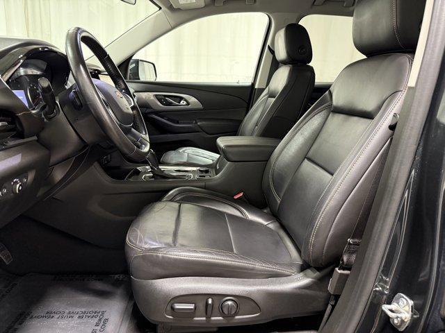 used 2020 Chevrolet Traverse car, priced at $27,588